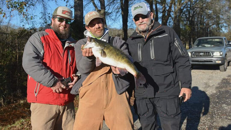 Pending Record Shoal Bass Caught